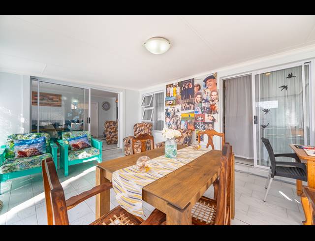 3 BEDROOM FREEHOLD FOR SALE IN MARINA MARTINIQUE